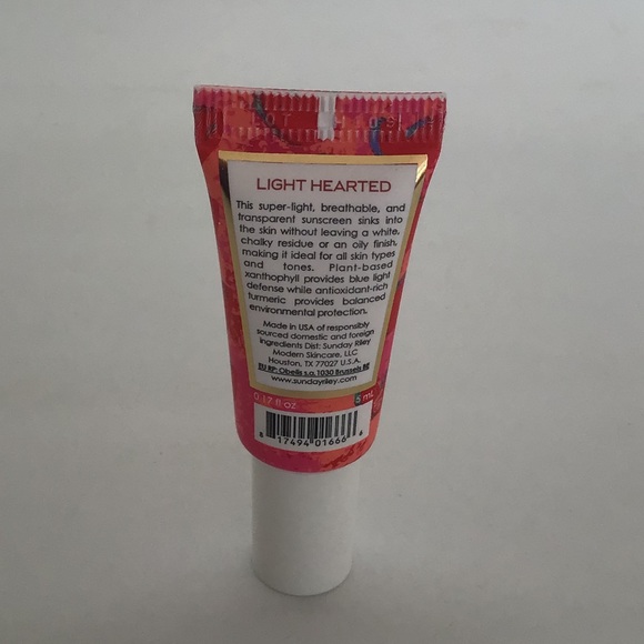 SUNDAY RILEY LIGHT HEARTED SUNSCREEN SAMPLE SIZE - Picture 2 of 3